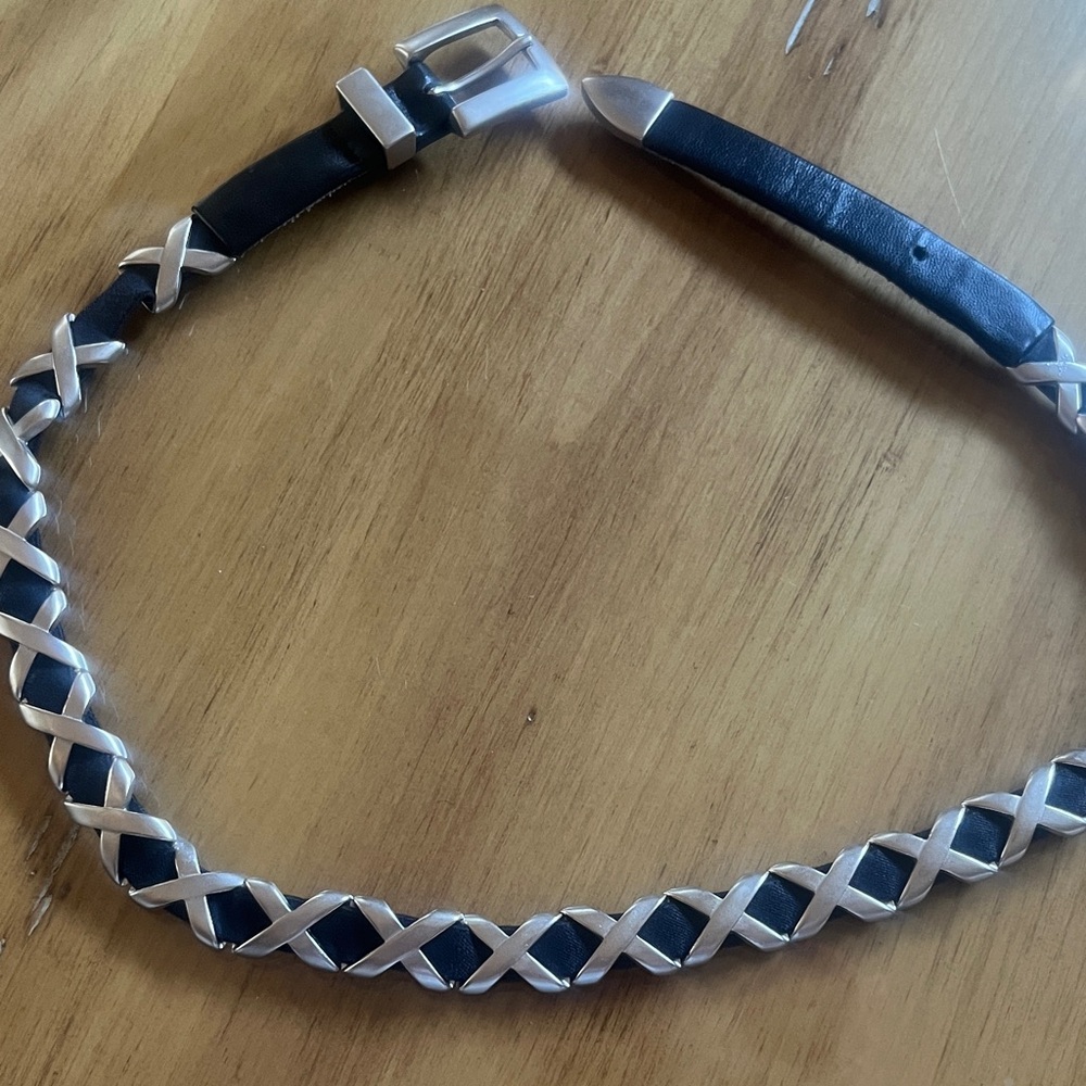 Suzi Roher Black and Silver Stretch w/X’s Belt